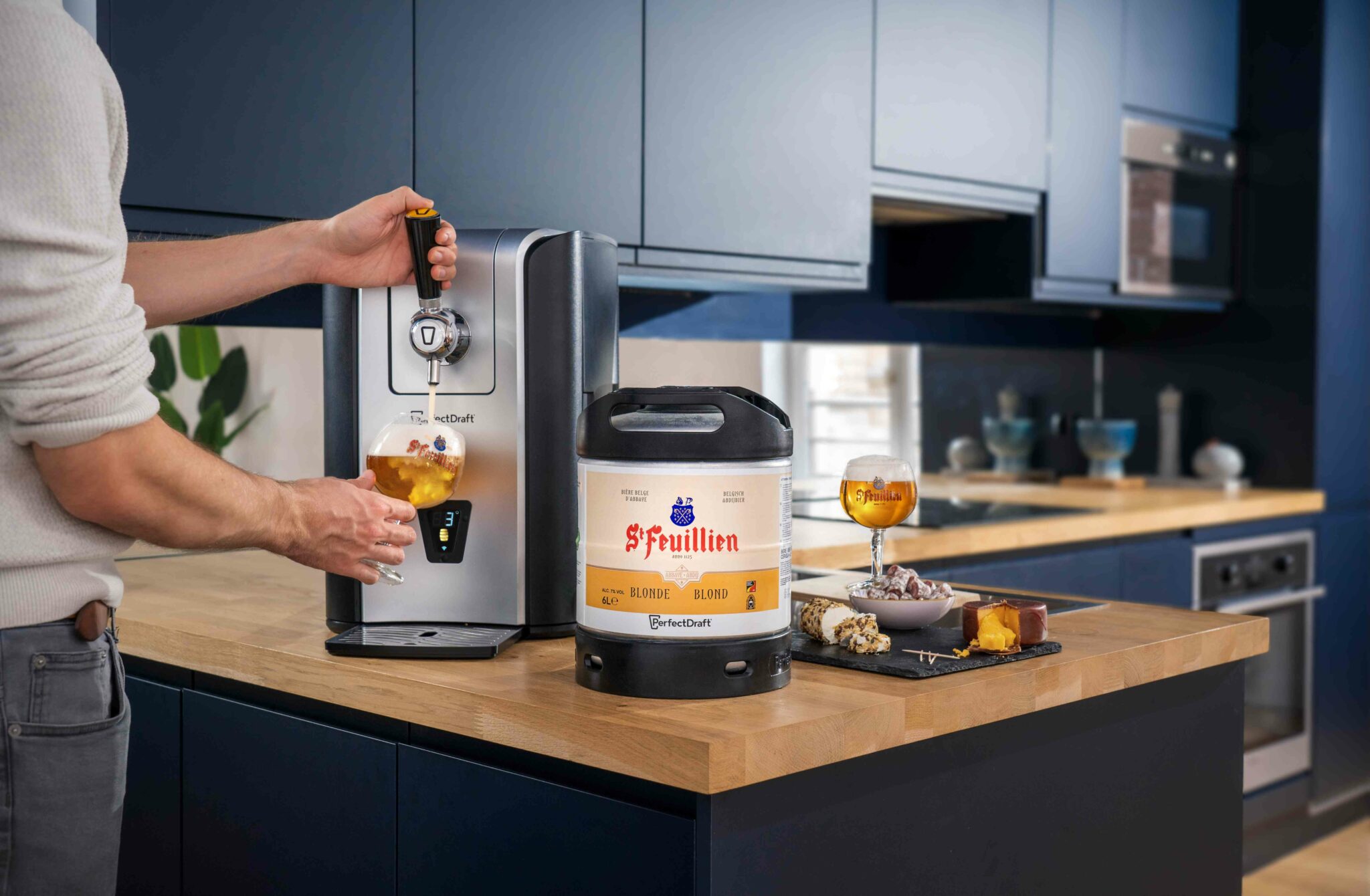 StFeuillien Blonde beer now available in Perfect Draft keg Brasserie